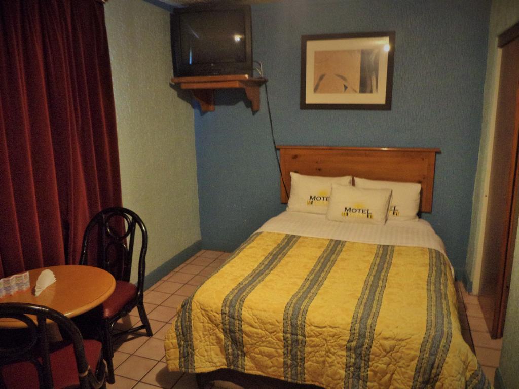 Hotel Diaz Tijuana Cameră foto